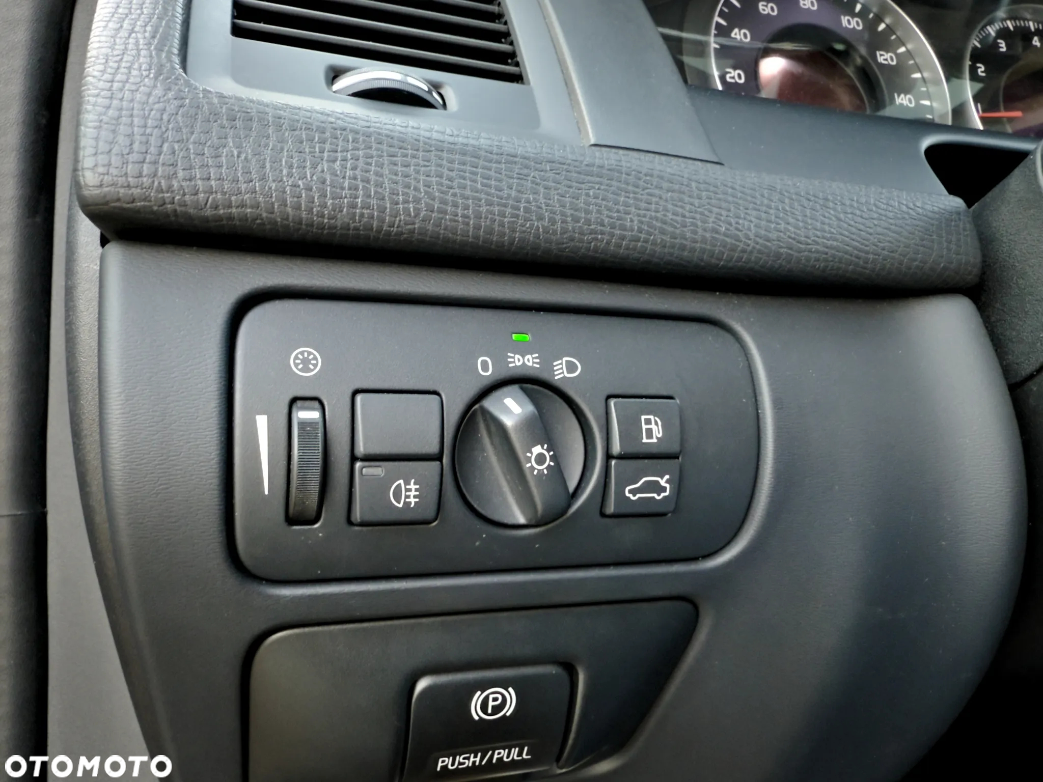 Volvo XC 60 - 20