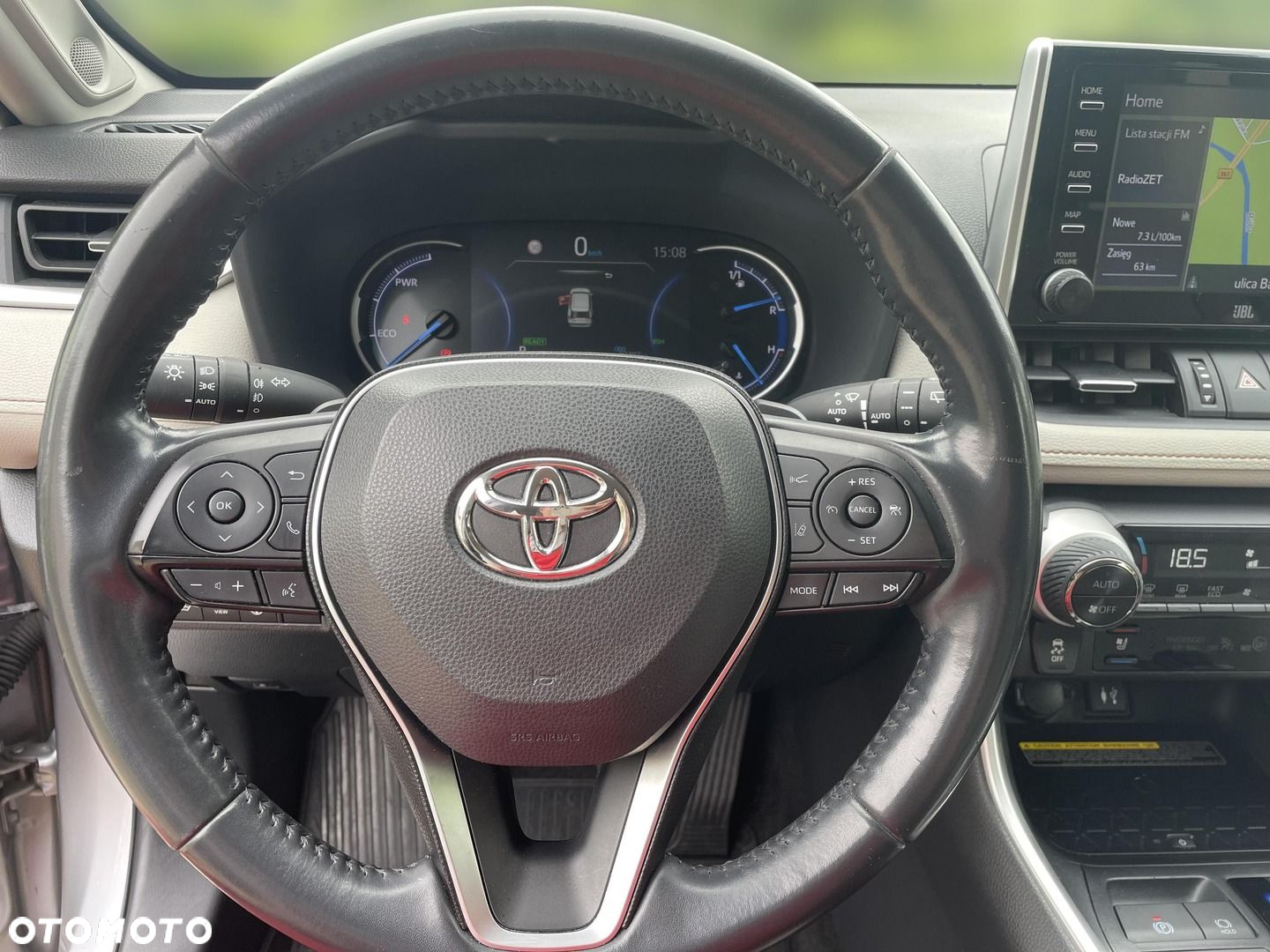 Toyota RAV4 - 16