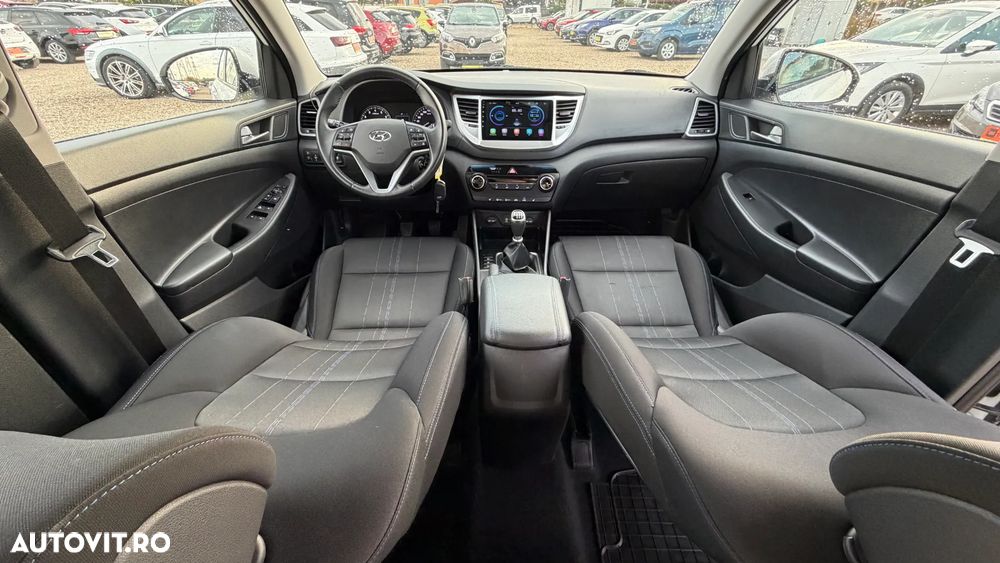Hyundai Tucson blue 1.6 GDi 2WD Passion - 11