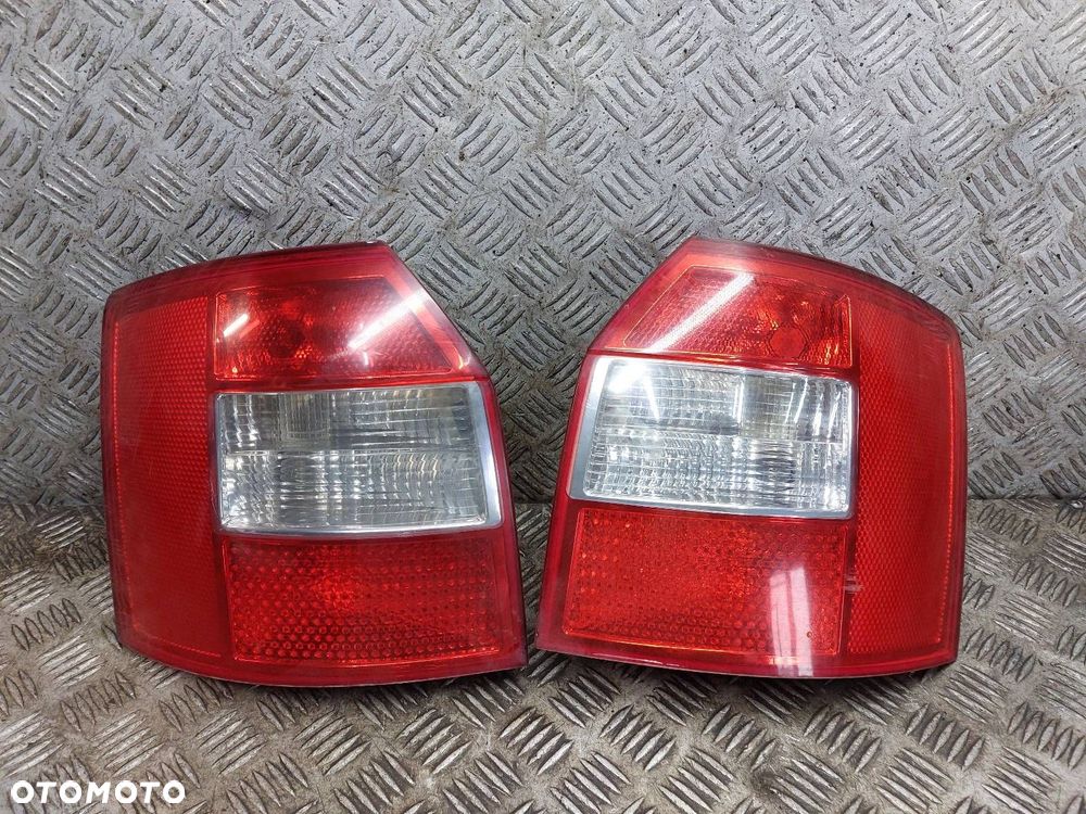 LAMPA LEWY TYŁ + PRAWY TYŁ AUDI A4 B6 KOMBI AVANT 8E9945095 8E9945096 - 1