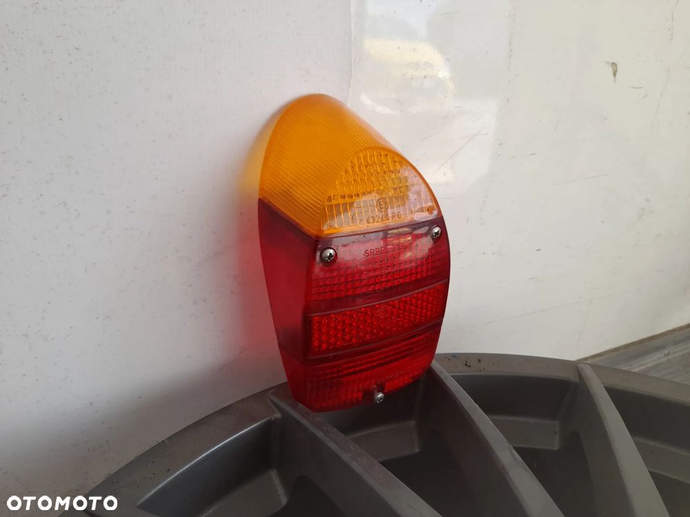 Klosz lampy tył Volkswagen Garbus Käfer Hella SRBBL365 - 2