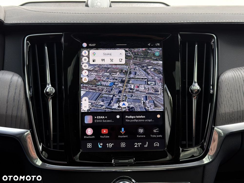 Volvo V90 Cross Country - 30