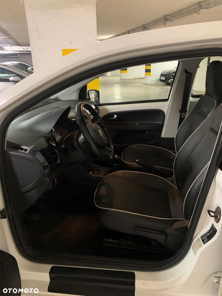 Volkswagen up! 1.0 move CityLine - 4