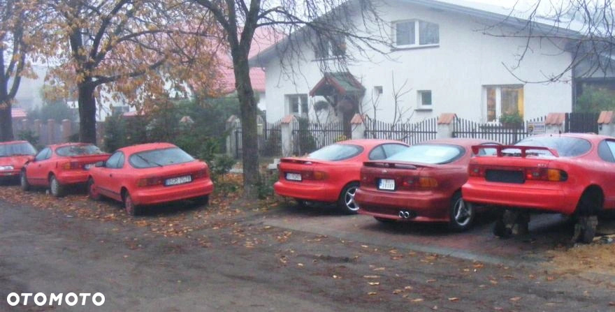 TOYOTA CELICA V 5 błotnik przód przedni prawy - 12