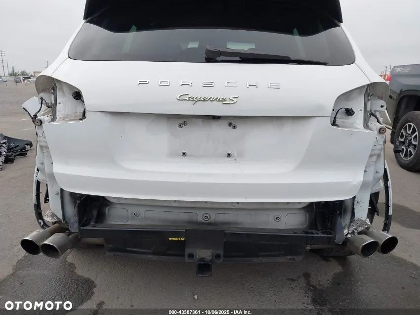 Porsche Cayenne - 6