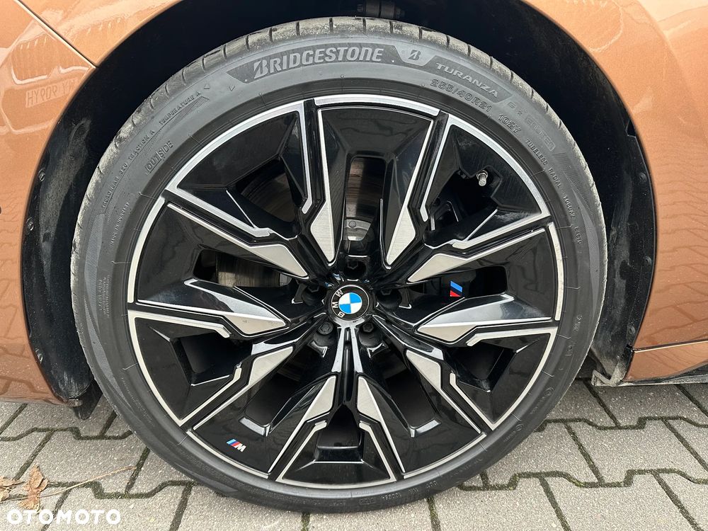 BMW i7 105.7kWh M70 xDrive - 27