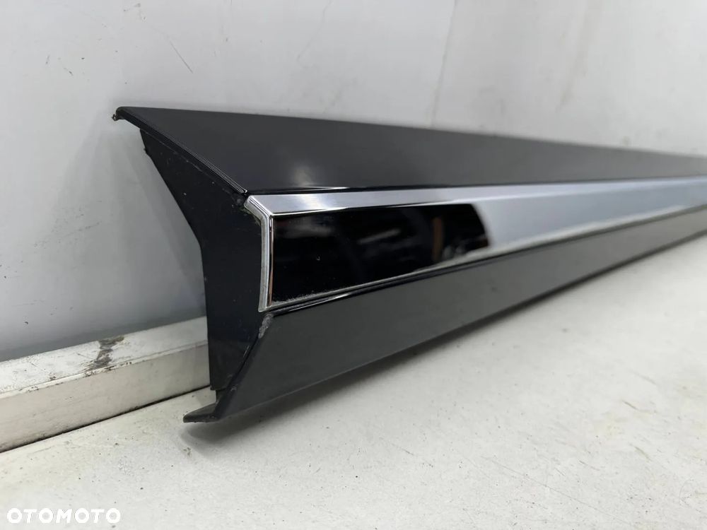 Listwa VW Arteon 2017r.- PRAWA przednia dolna nakładka drzwi prawy przód chrom 3g8859701b - 22