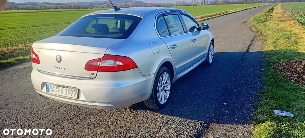 Skoda Superb 1.8 TSI Exclusive - 3