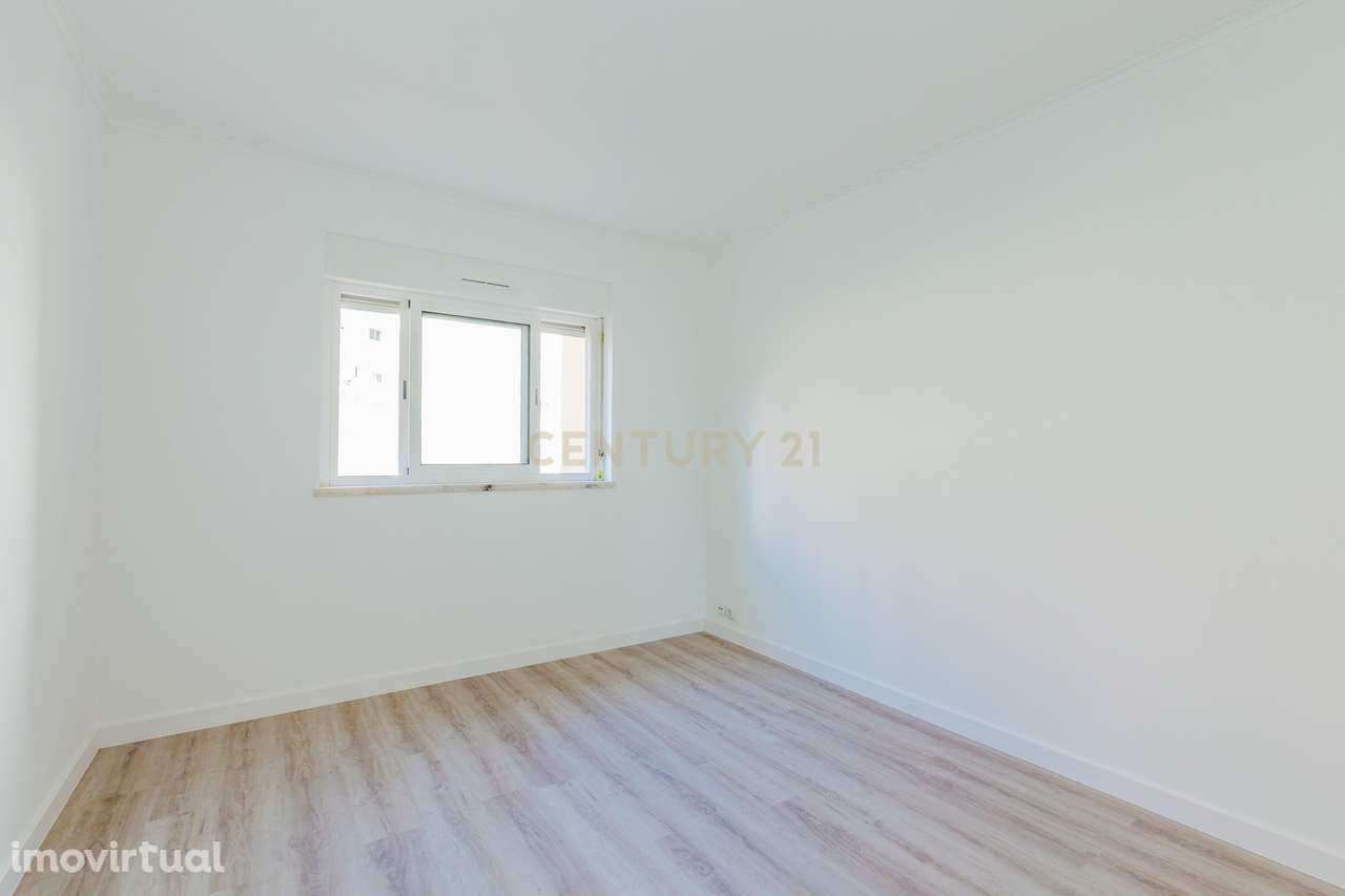 Apartamento T2 Lisboa com Garagem - Grande imagem: 5/28