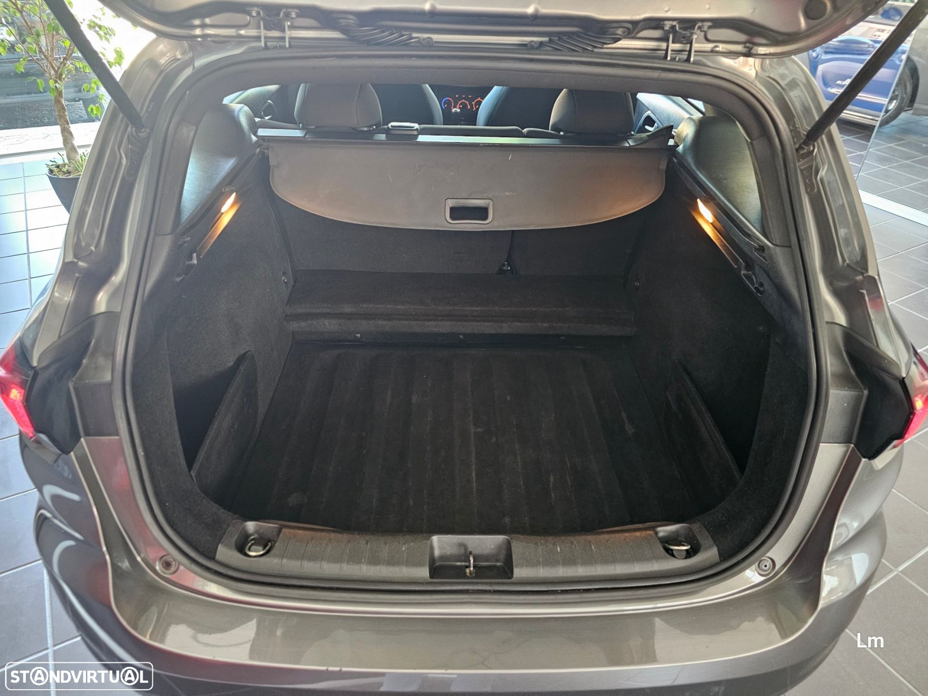 Fiat Tipo Station Wagon 1.3 M-Jet Street - 11