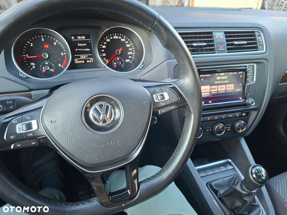 Volkswagen Jetta 2.0 TDI DPF BMT Comfortline - 8