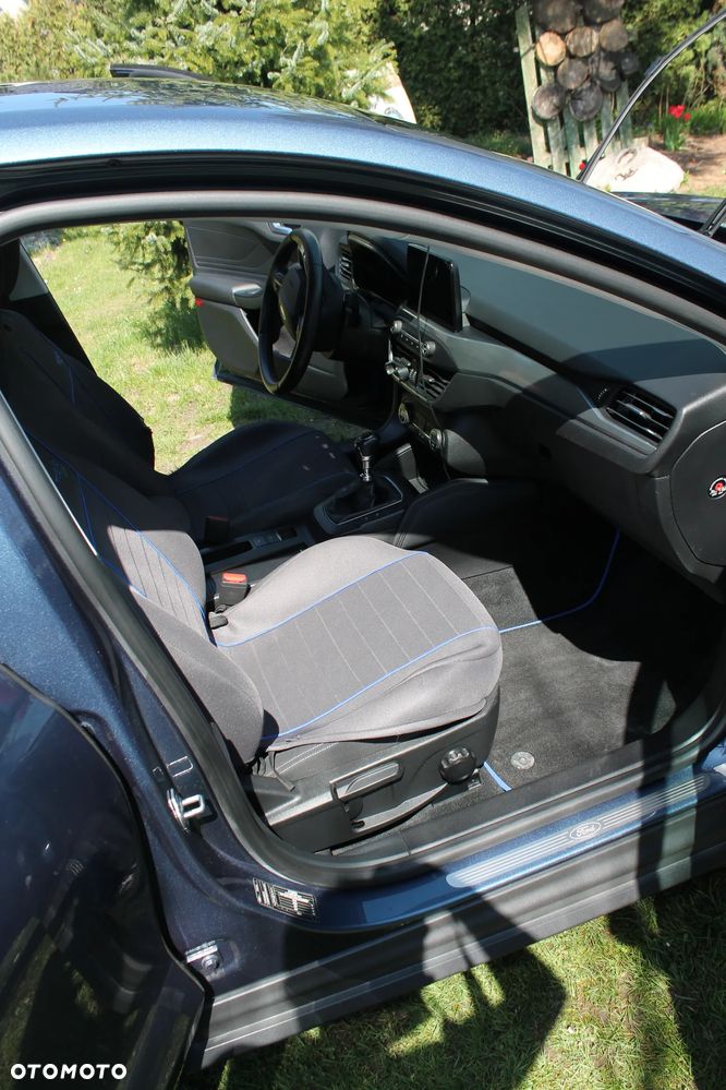 Ford Focus 1.5 EcoBoost Titanium ASS - 10