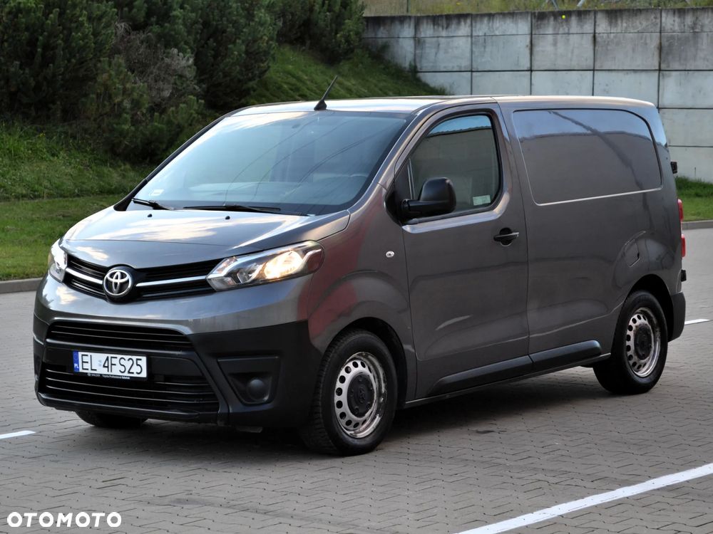Toyota ProAce 1.6 D-4D Medium 2,7t (bryg.) - 1