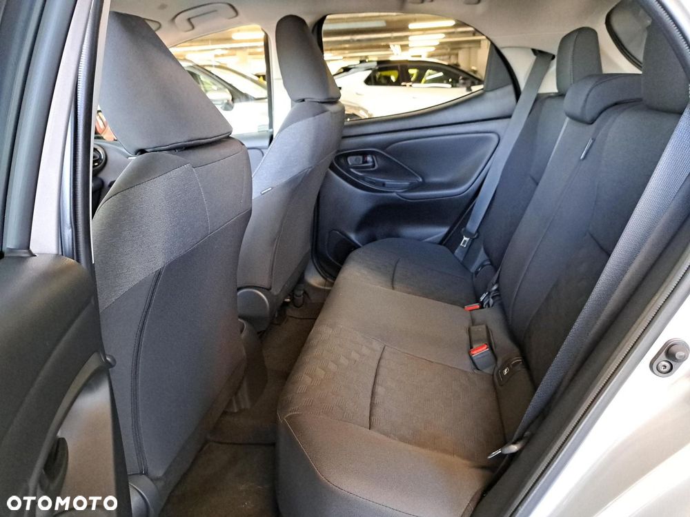 Toyota Yaris 1.5 Style CVT - 12