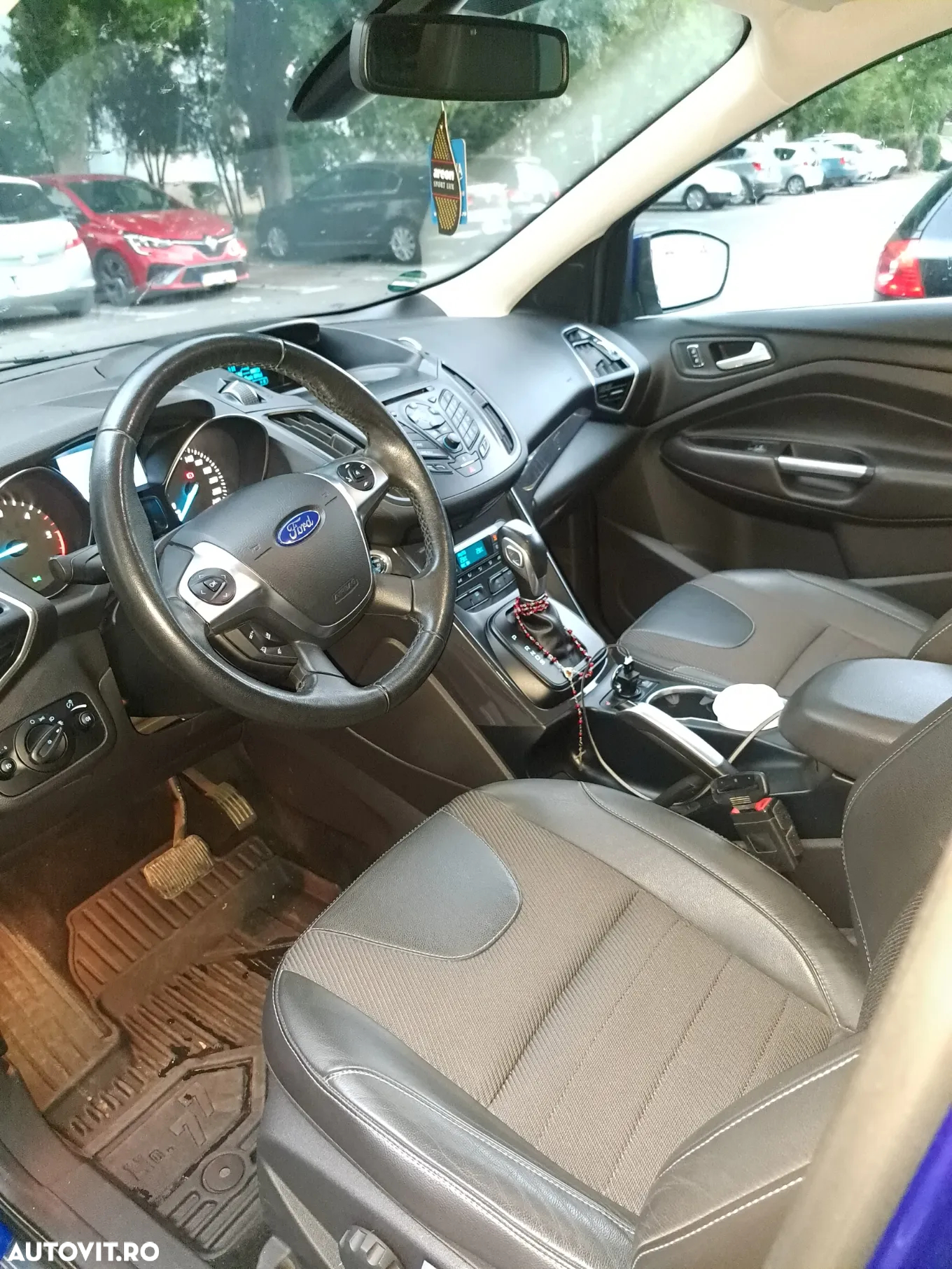 Ford Kuga - 7