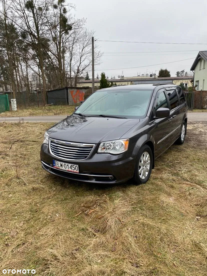 Chrysler Town & Country 3.6 Touring - 2