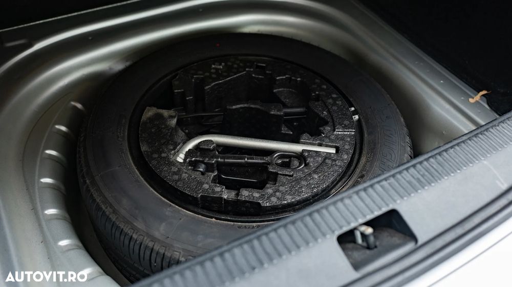 Skoda Octavia Combi Diesel 1.6 TDI DSG Style - 30