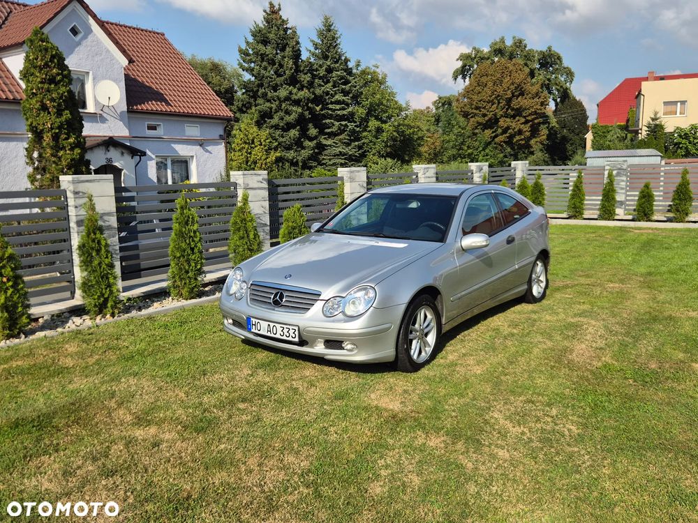 Mercedes-Benz Klasa C 180 Kompressor Sportcoupe - 5