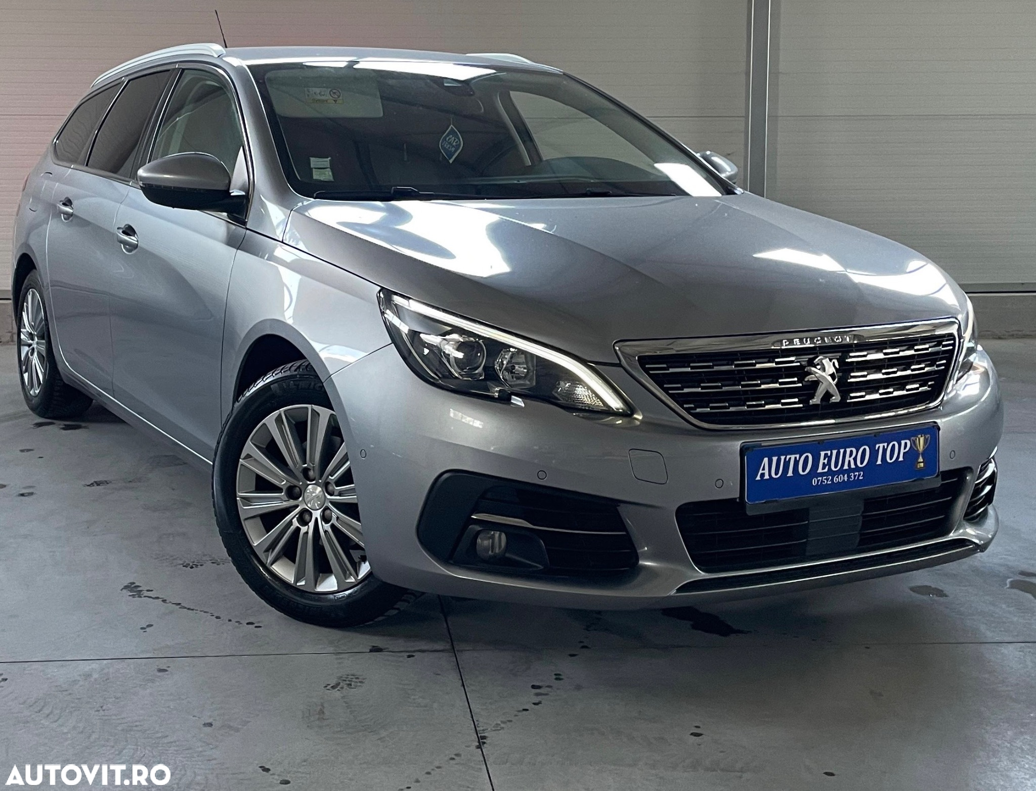 Peugeot 308 1.2L PureTech S&S BVM6 Allure Pack - 14
