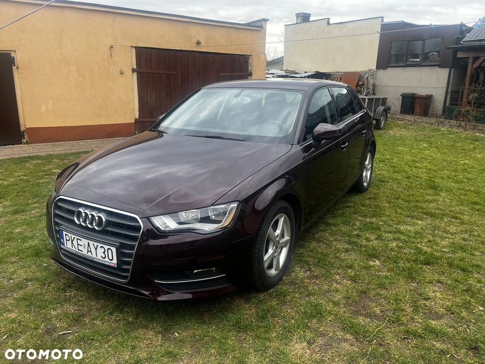 Audi A3 Sportback 1.6 TDI Ambition - 2