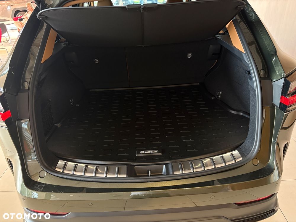Lexus NX 350h Prestige 2WD - 26