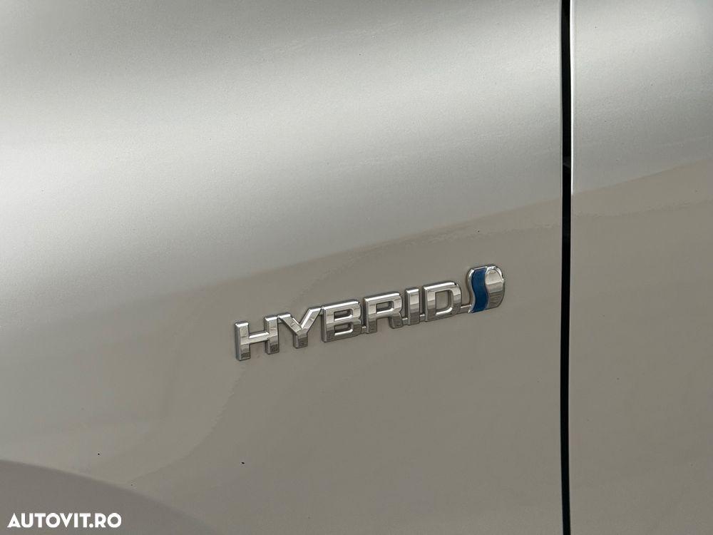 Toyota Corolla 2.0 Hybrid Touring Sports Lounge - 24