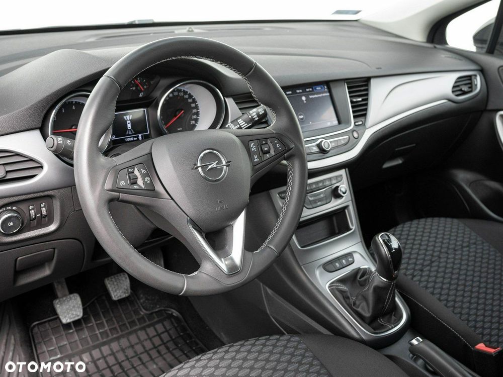 Opel Astra - 7