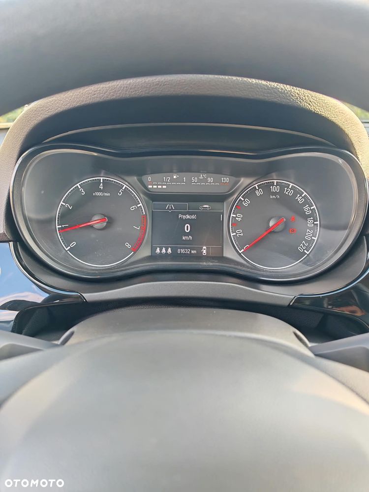 Opel Corsa 1.2 16V Essentia - 10