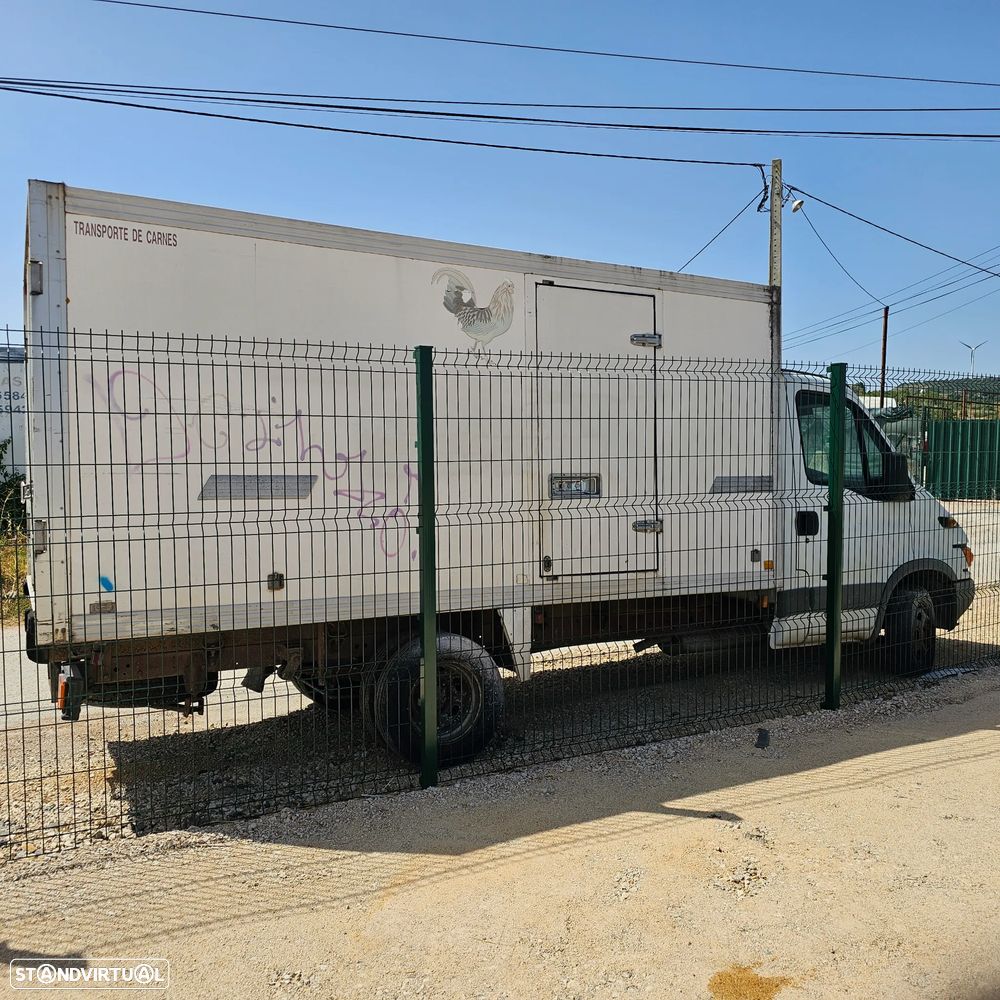 Iveco FRIGORÍFICA 35 C 11 - 15