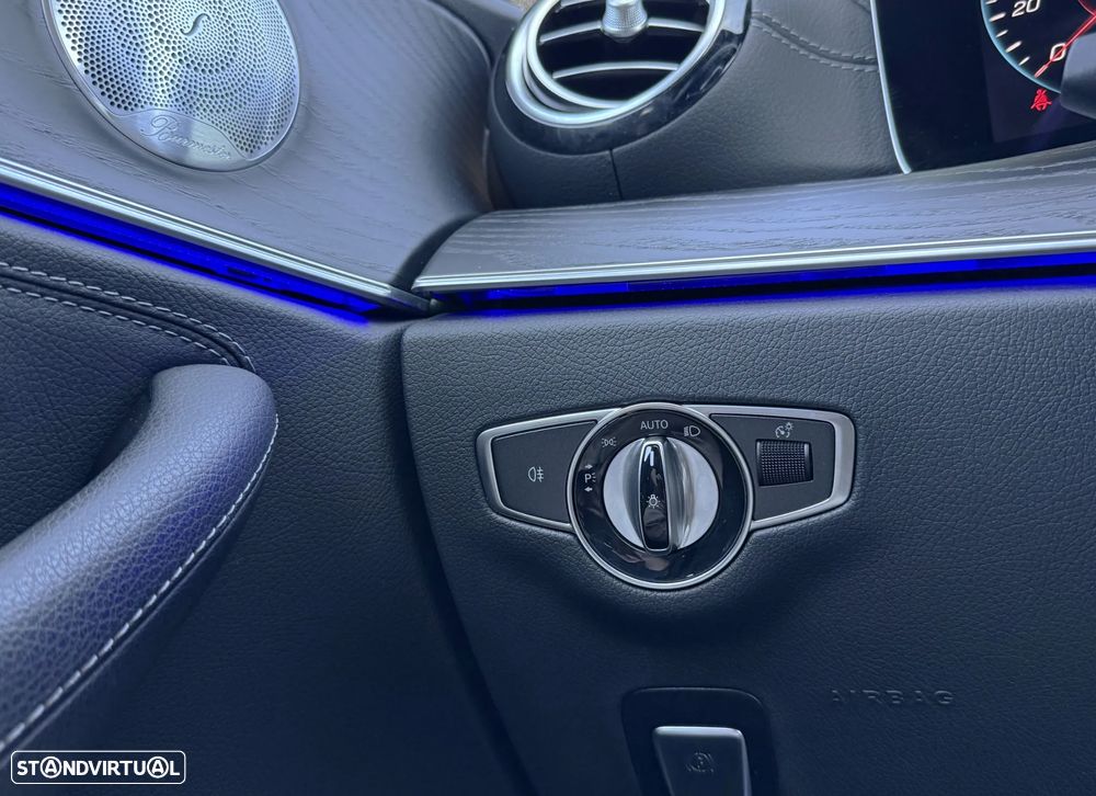 Mercedes-Benz E 300 de AMG Line - 42