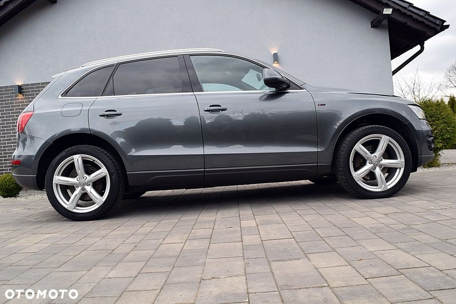 Audi Q5 3.2 FSI Quattro S tronic - 6