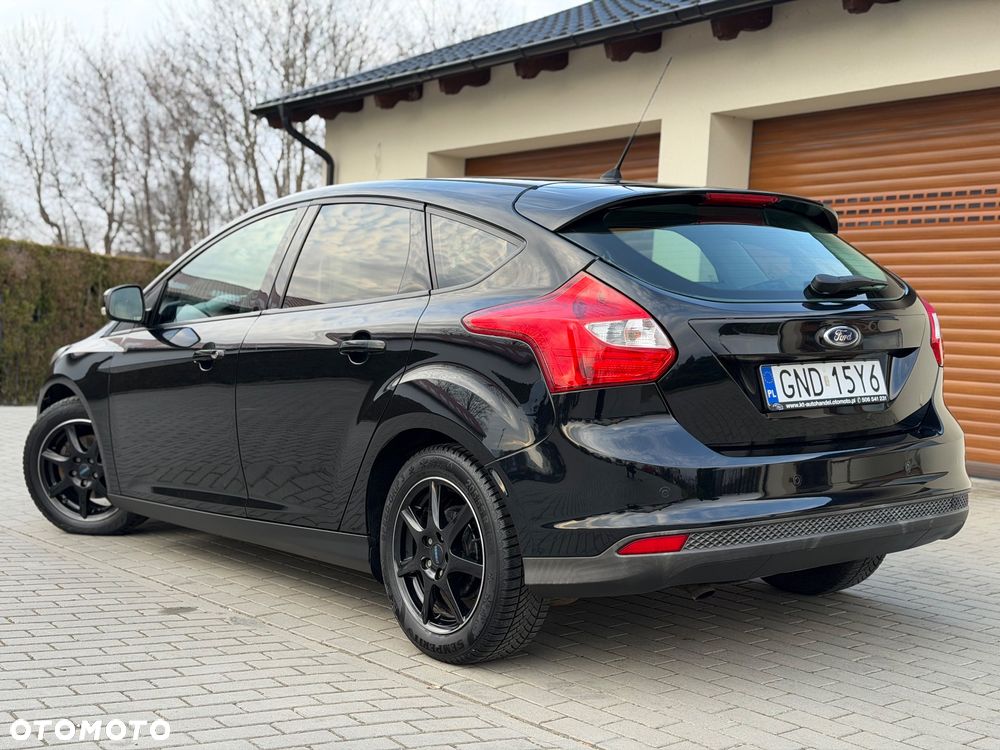 Ford Focus 1.6 TDCi DPF Trend - 6