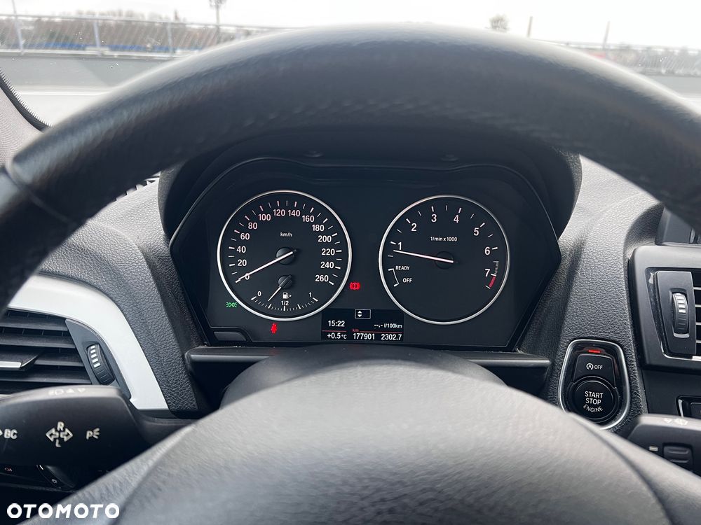 BMW Seria 1 114i - 9