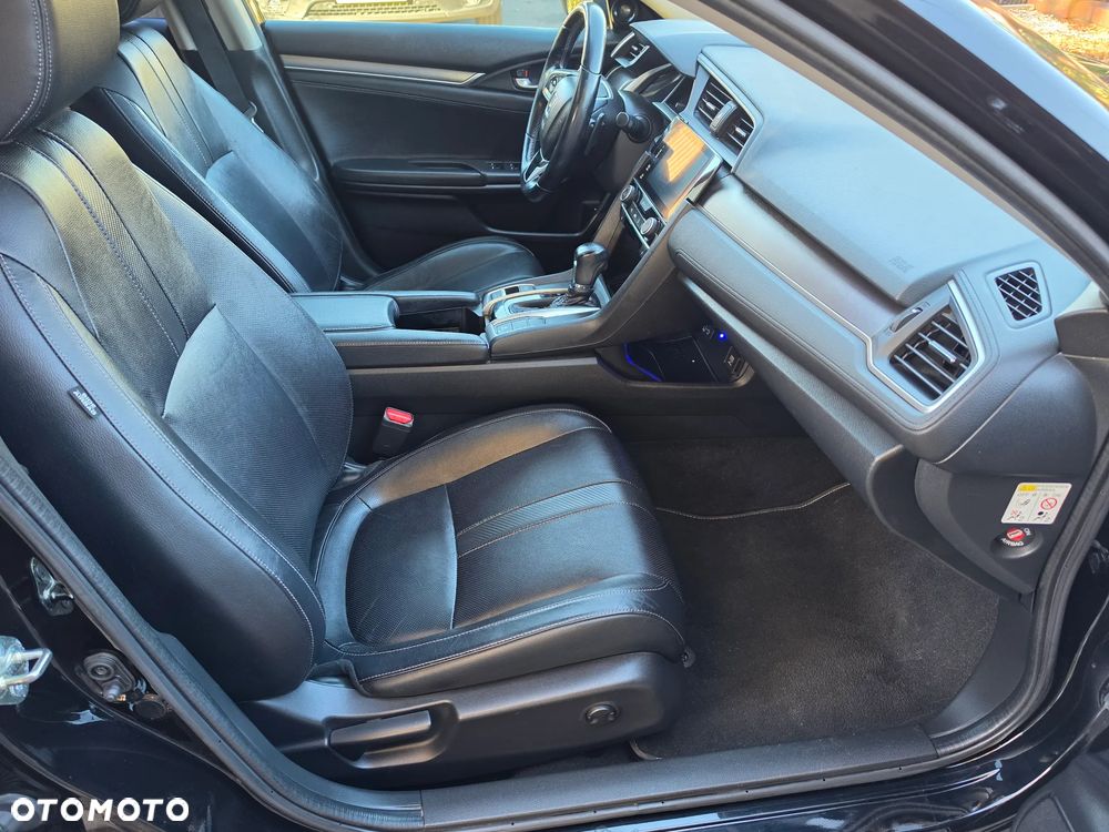 Honda Civic 1.5 T Sport Plus (Navi) - 9