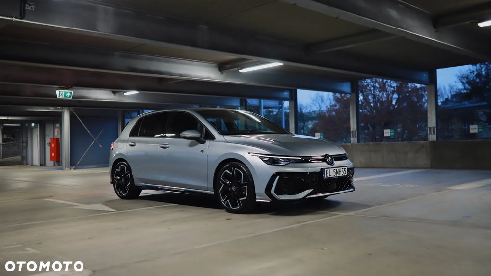 Volkswagen Golf - 15