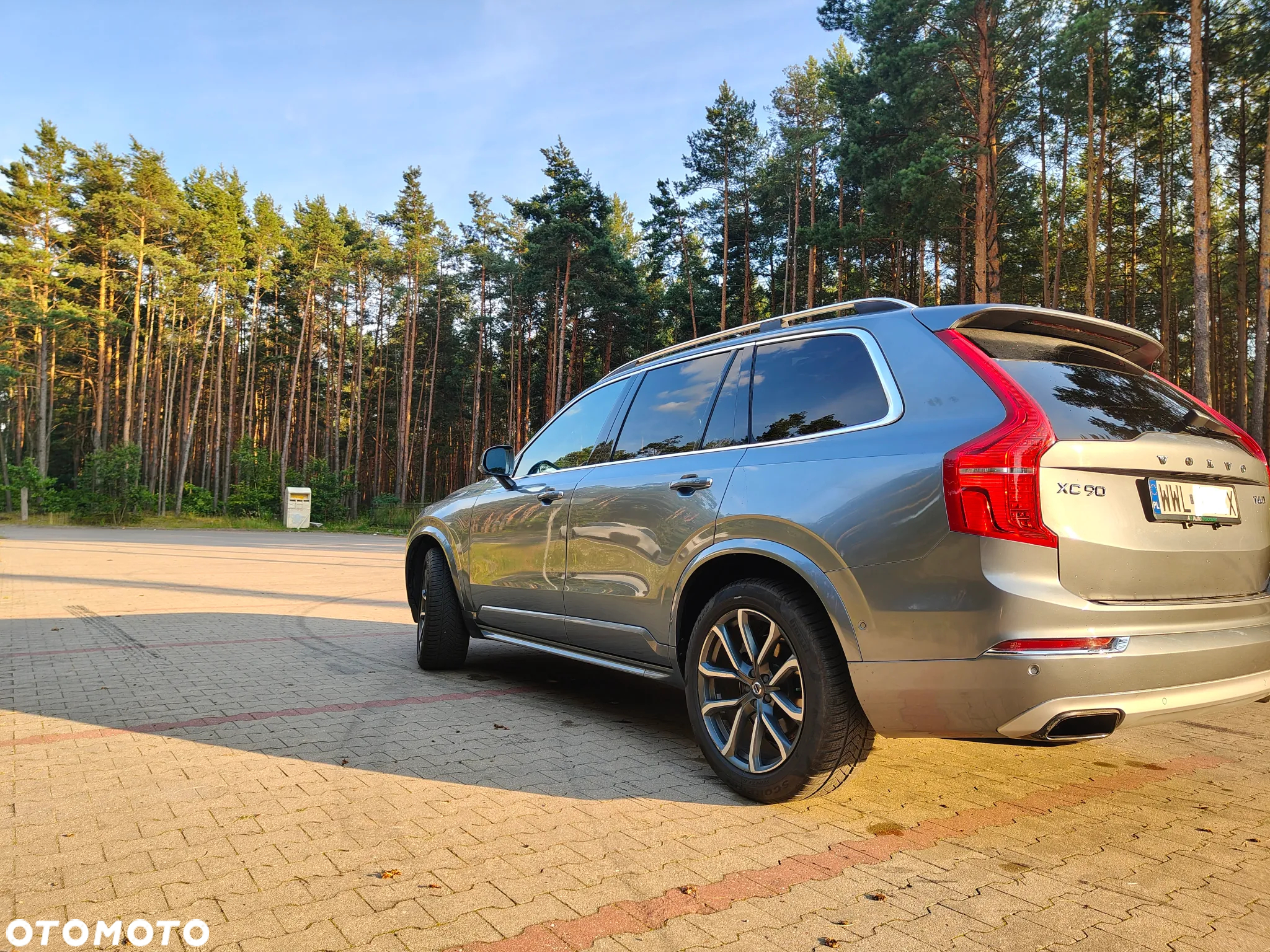 Volvo XC 90 T6 AWD Momentum 7os - 12