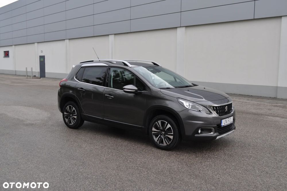 Peugeot 2008 PureTech 82 Allure - 5