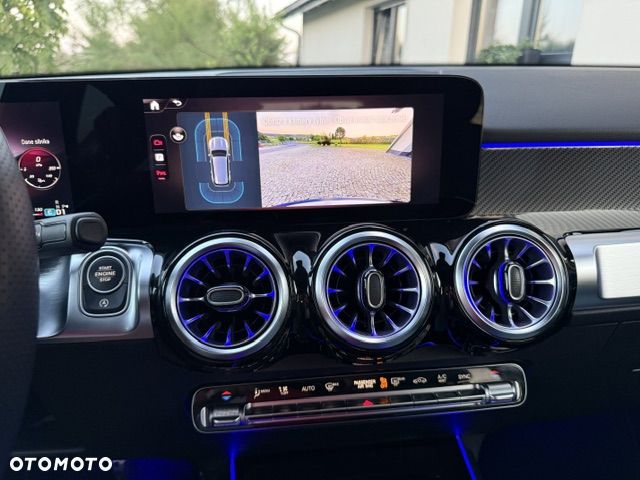 Mercedes-Benz GLB 200 d 8G-DCT Edition AMG Line - 25