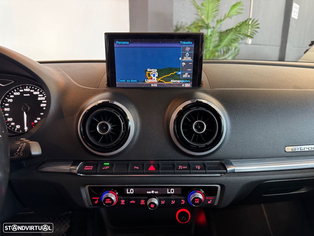 Audi A3 Sportback e-tron 1.4 TFSI S-line S tronic - 15