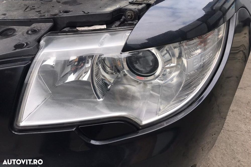 FAR STANGA FATA  SKODA SUPERB 2009-2013 - 1