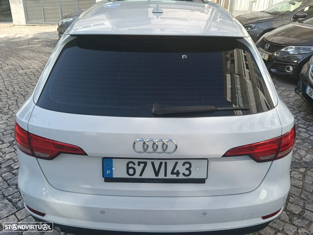 Audi A4 Avant 2.0 TDI Design S tronic - 6