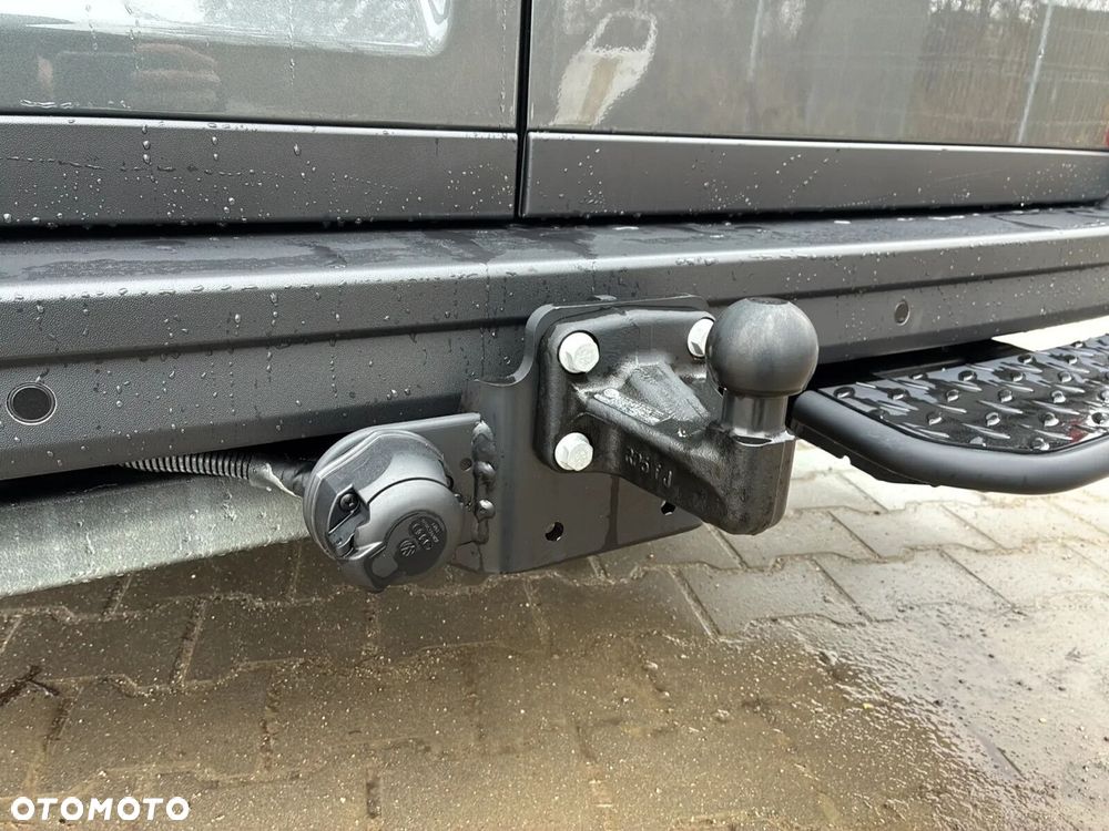 Volkswagen Crafter 35 Furgon L4H3, 2.0BiTDI 177KM, Wysoki dach, r. o. 4490mm - 40