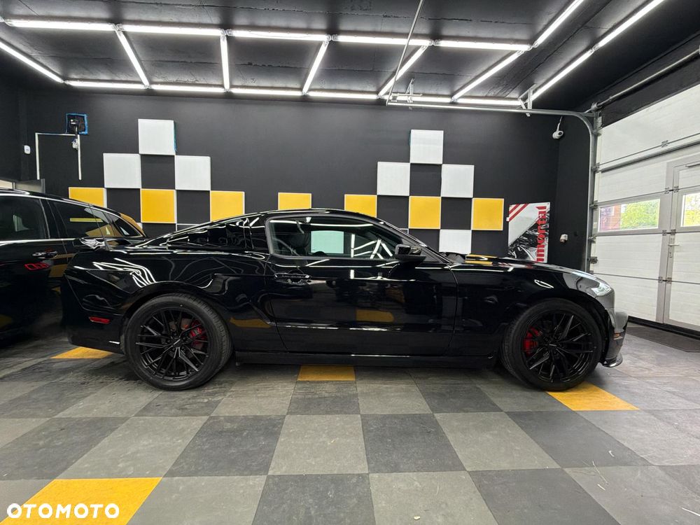 Ford Mustang 3.7 V6 Premium - 1
