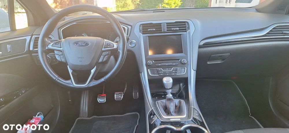 Ford Mondeo 2.0 TDCi ST-Line - 19