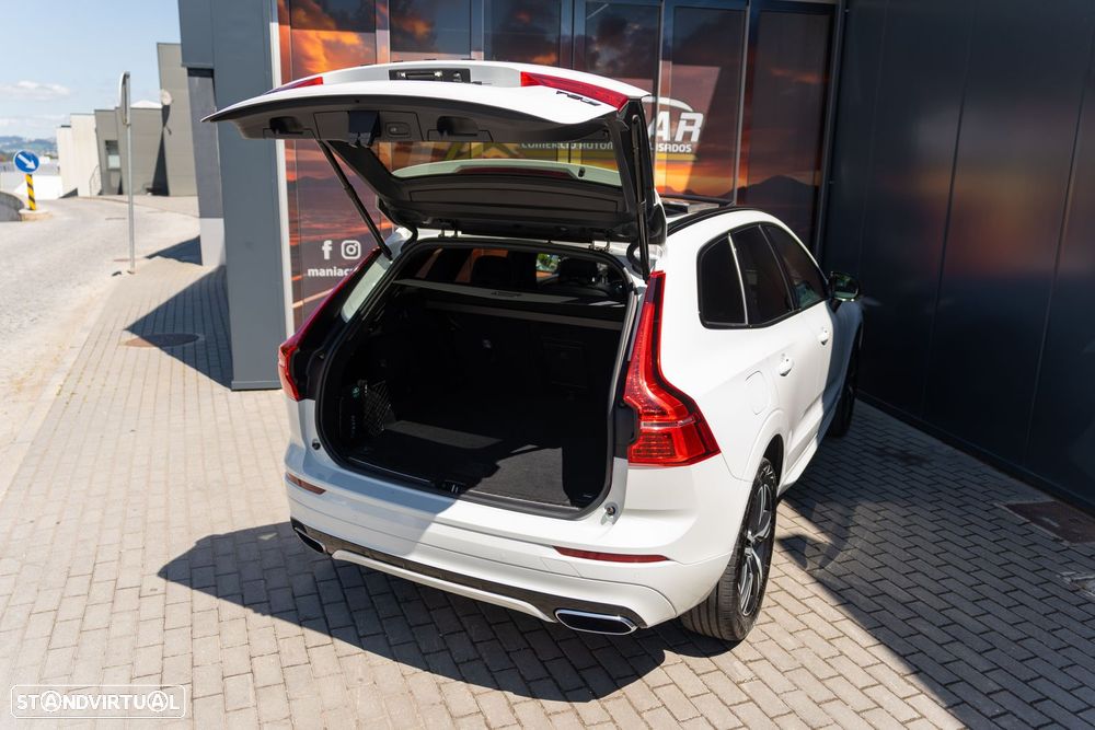 Volvo XC 60 2.0 T8 PHEV R-Design AWD - 30