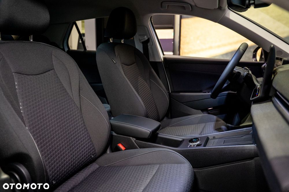 Volkswagen T-Roc - 22