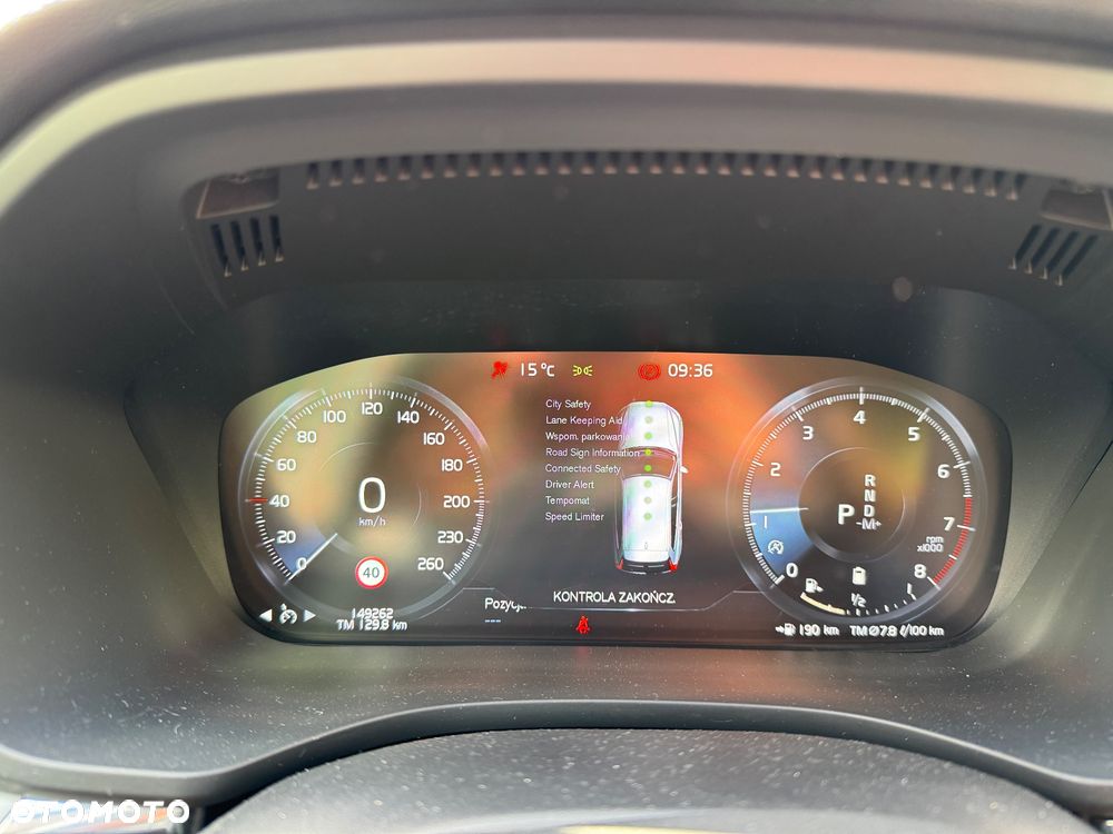 Volvo XC 60 B4 B Geartronic Momentum Pro - 31