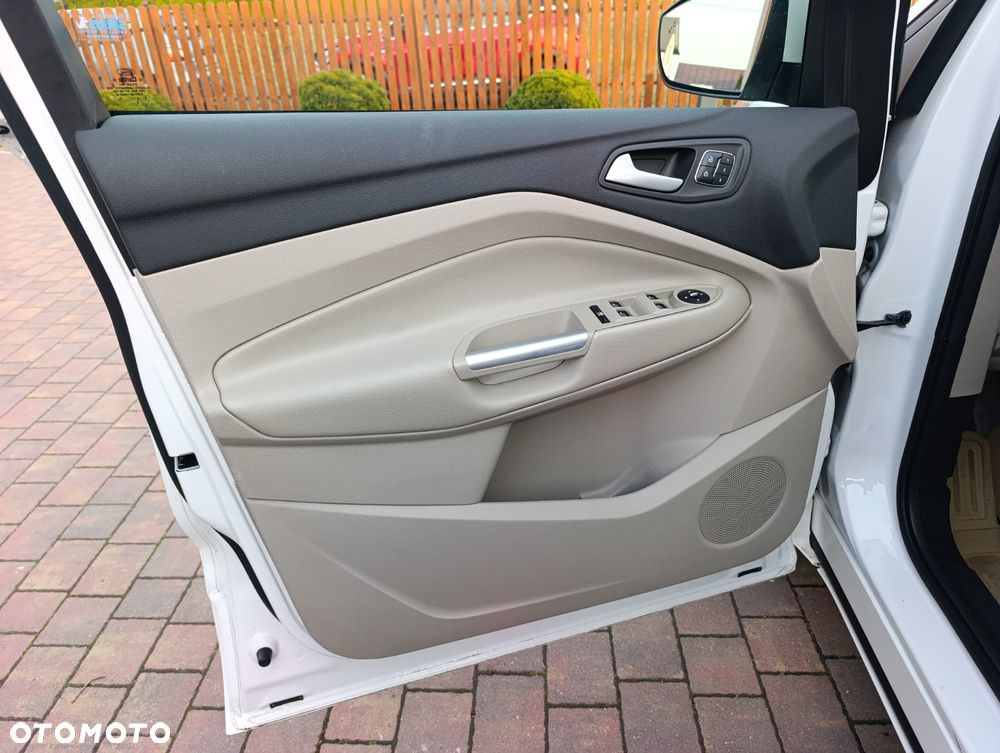 Ford Escape - 22