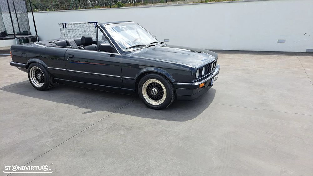 BMW 320 i Cabriolet - 4