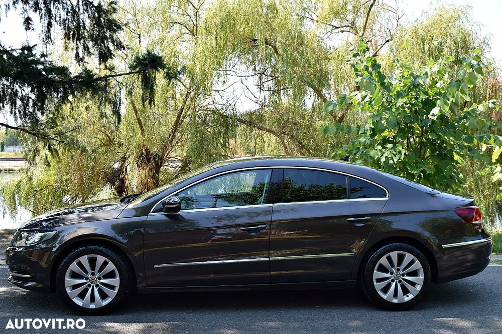 Volkswagen Passat 2.0 TDI DSG BlueMotion Technology Highline - 8